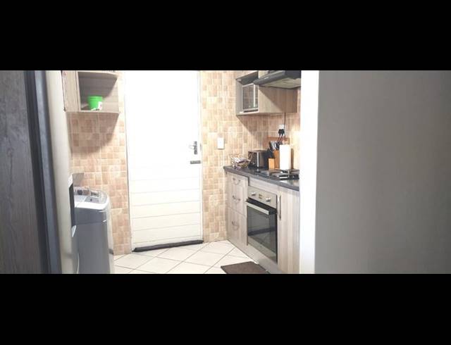 3 BEDROOM HOUSE FOR SALE IN THE ORCHARDS